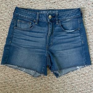 AEO Hi-Rise Shortie Super Stretch Shorts (US 6)
